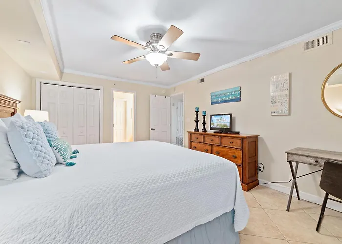 Seaspray Riverside Unit 713 Holiday home