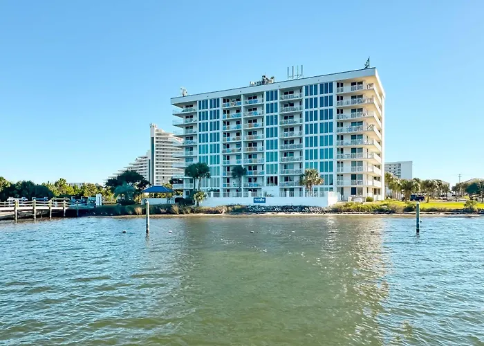 Seaspray Riverside Unit 713 * Pensacola